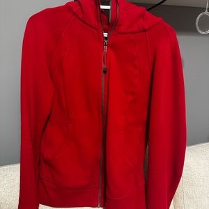 dark red lululemon scuba hoodie
